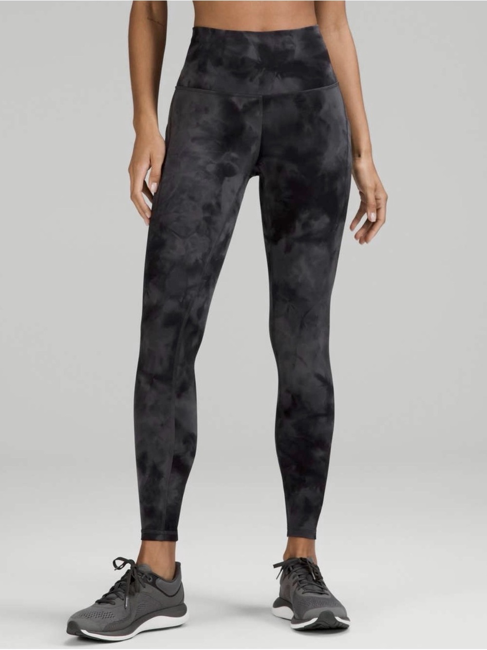 lululemon align high rise 28” black and gray tie-dye leggings pants - size 2